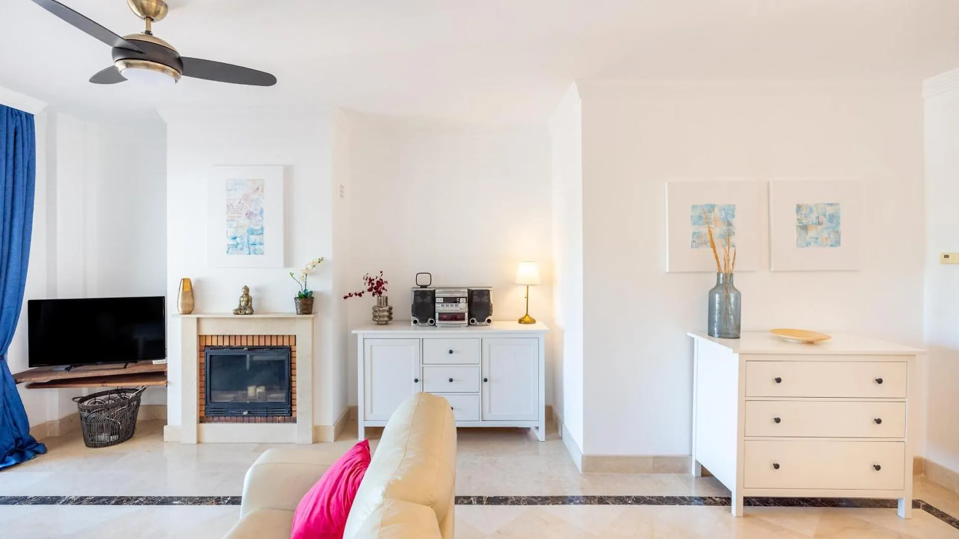 Finca San Antonio - Apartment With Pool Views Near Mijas Pueblo